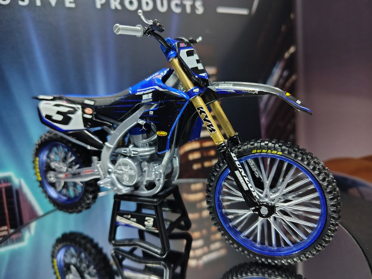 Yamaha YZ 450 Premium l Edition 60 años — foto 1