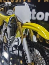 Yamaha YZ 450 Special Edition 60 años — miniatura 5