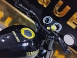 YAMAHA XSR-900 — miniatura 11