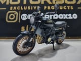 YAMAHA XSR-900 — miniatura 1