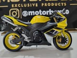 YAMAHA R1 / 2007 — miniatura 7