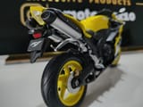 YAMAHA R1 / 2007 — miniatura 9