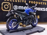 YAMAHA MT-09 / V2 / Grande — miniatura 4