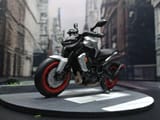 YAMAHA MT-09 / V2 / Gris — miniatura 1