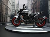 YAMAHA MT-09 / V2 / Gris — miniatura 5