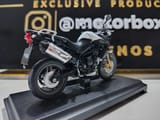 TRIUMPH TIGER 800 — miniatura 2