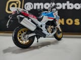 HONDA ÁFRICA TWIN ADVENTURE / BLANCA — miniatura 2