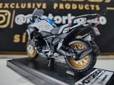 BMW 1250 GS / 1/18 — miniatura 2
