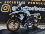 BMW 1250 GS / 1/18 — miniatura 1