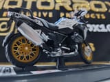 BMW 1250 GS / 1/18 — miniatura 5