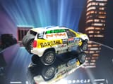 RENAULT DUSTER DAKAR — miniatura 2