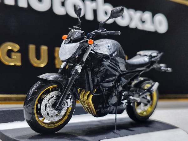 YAMAHA XJ-6
