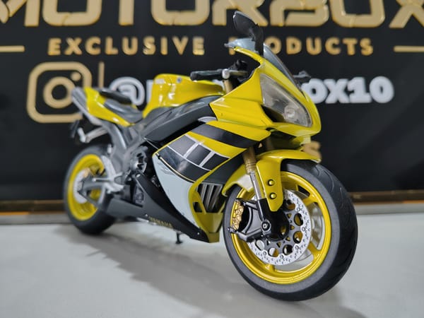 YAMAHA R1 / 2007