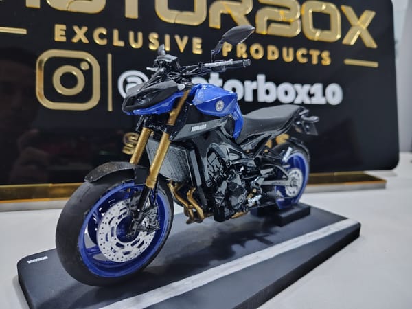 YAMAHA MT-09 / V2 / Grande